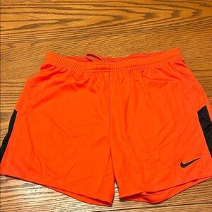 Nike Men's Bright Orange Athletic Shorts/8